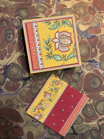 couvercle et dos boîte